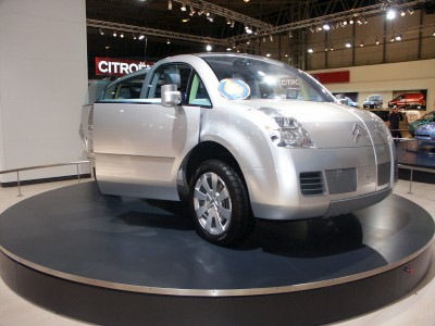 Citroen MPV Concept : click to zoom picture.